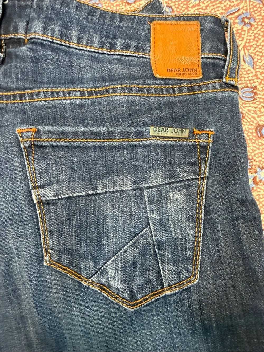Dear John Women’s Straight Leg Jeans in Dark Blue Wash - Picture 3 of 7